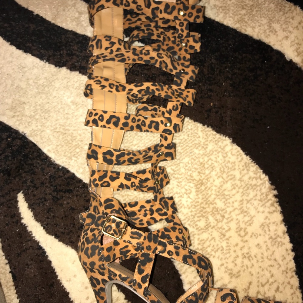 Leopard Heels - Picture 8 of 8